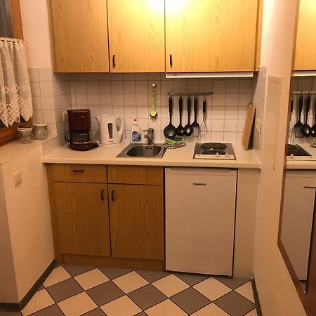 Self-Check-In Ferienwohnungen & Apartments Am Bergsee 트리베르크 객실 사진